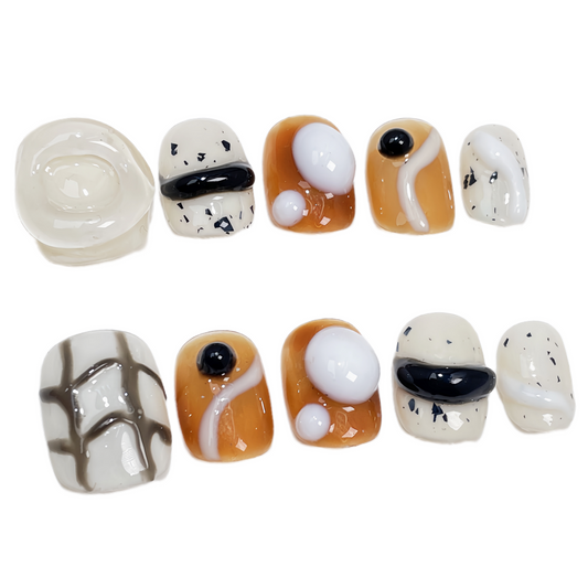 JINGGWW Handcrafted Press On Nails | Cream & Amber Minimalist Set