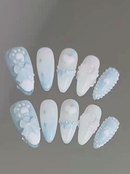 JINGGWW Baby Blue White Bear Paw Press On Nails
